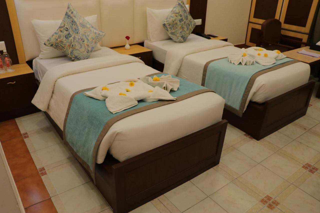 Hotel Clarks Inn Express Bharatpur Exterior foto